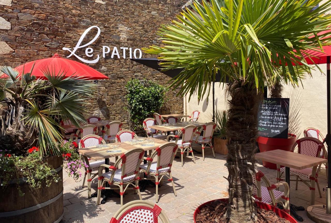 Le Patio Hotell Évran Eksteriør bilde